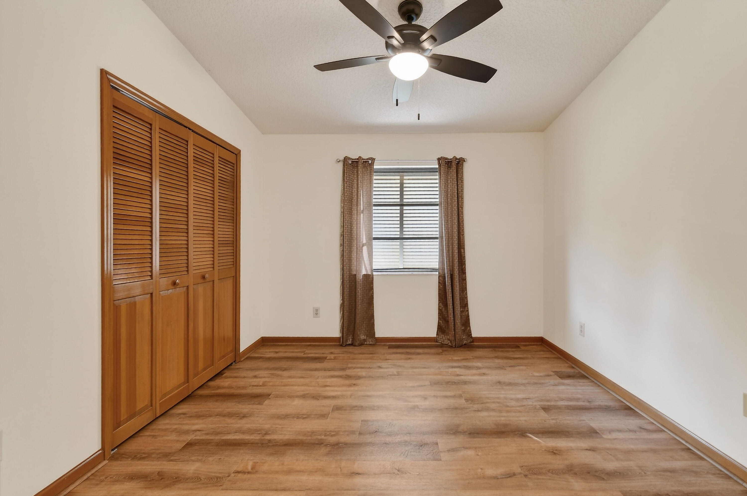 6016 Pompano Street Jupiter, FL 33458 - Photo 29 of 45 room