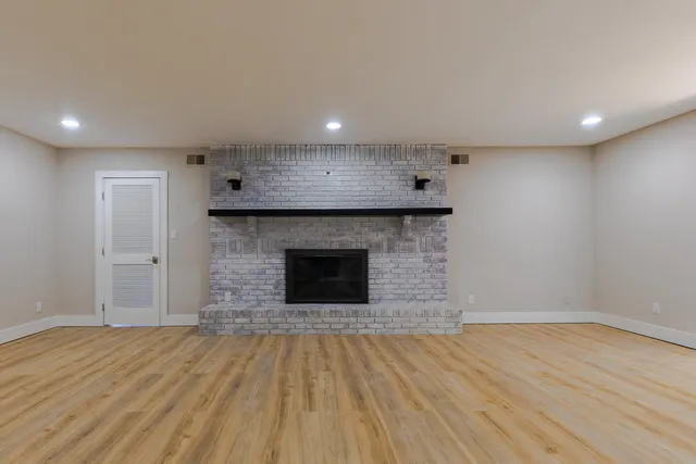 $269,000 | 381 Fountain Lake Drive, Eutawville, SC 29048