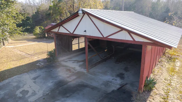 $269,000 | 381 Fountain Lake Drive, Eutawville, SC 29048