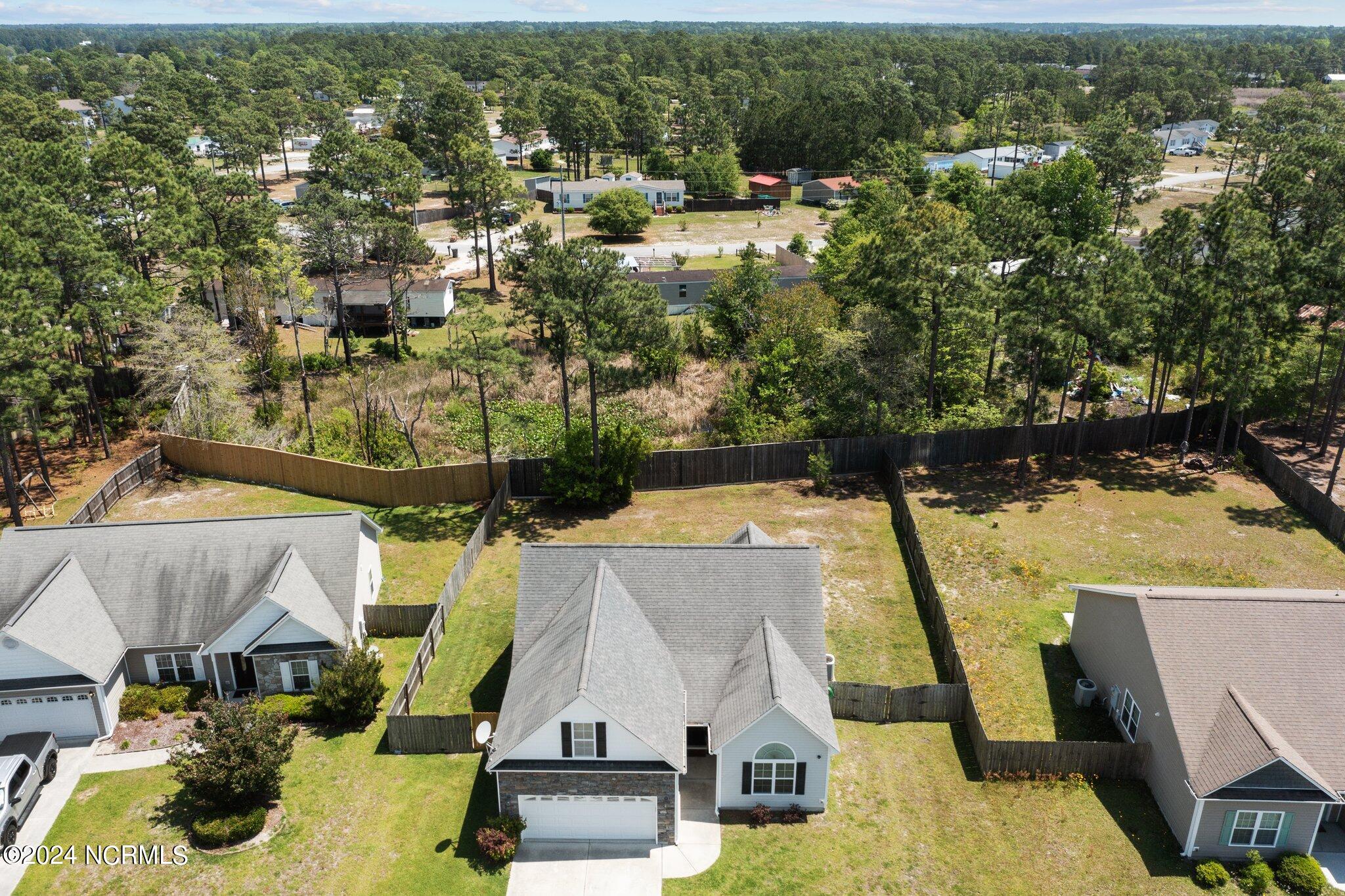 310 Inverness Drive Hubert, NC 28539 - Photo 11 of 50 10-web-or-mls-DJI_0608
