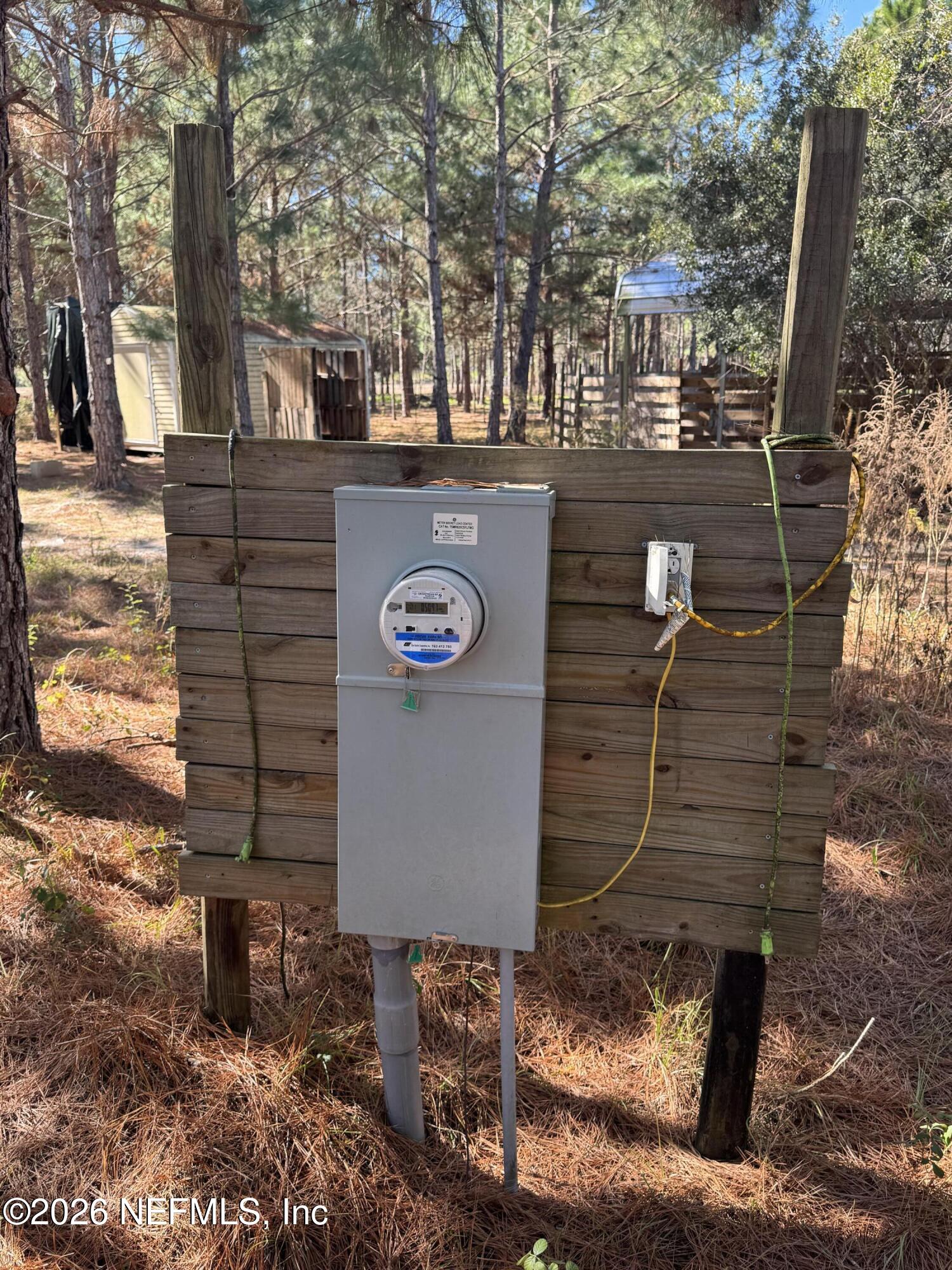 0 Southwest 105th Street Brooker, FL 32622 - Photo 4 of 40 a view of a tree front of house