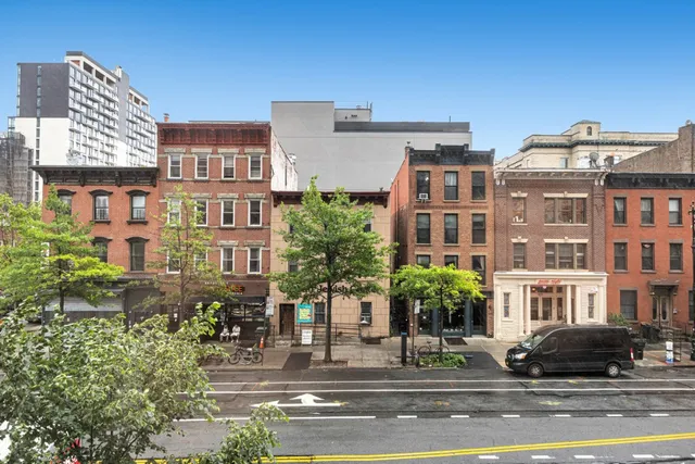 $739,000 | 550 Vanderbilt Avenue, Unit 212 | Prospect Heights