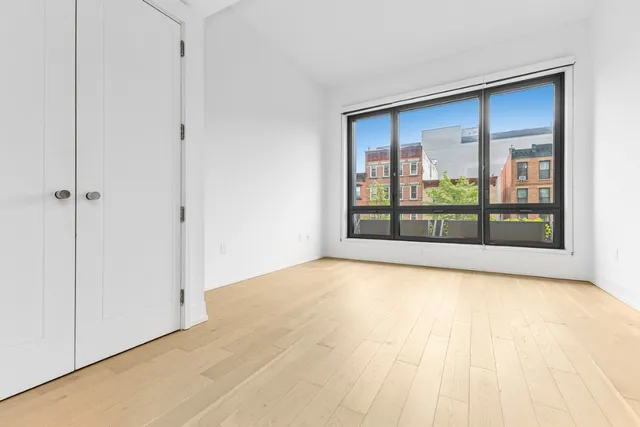 $739,000 | 550 Vanderbilt Avenue, Unit 212 | Prospect Heights