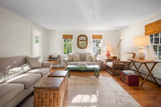 $1,075,000 | 3715 Highway 11, Londonderry, VT 05148