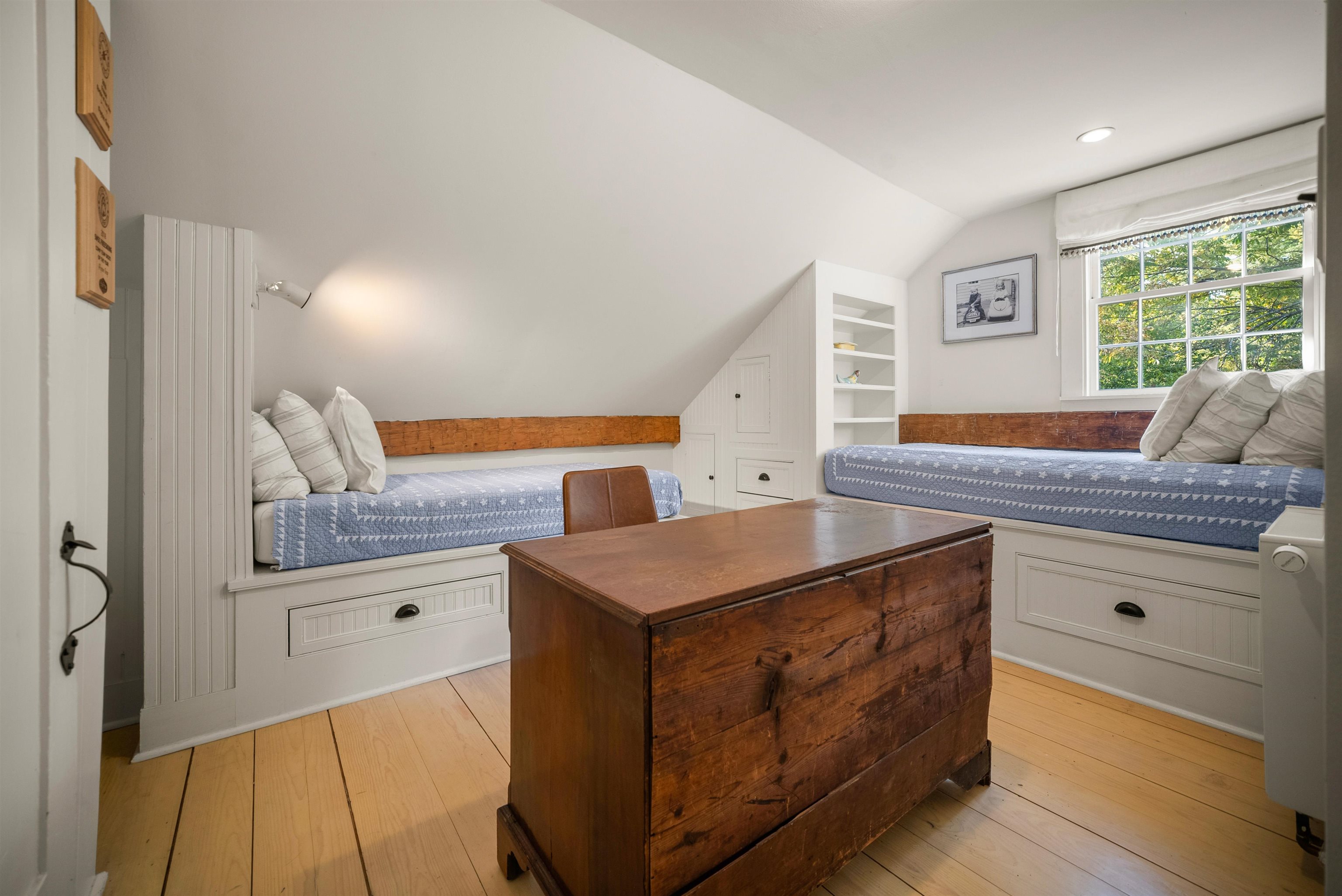 3715 Highway 11 Londonderry, VT 05148 - Photo 20 of 39