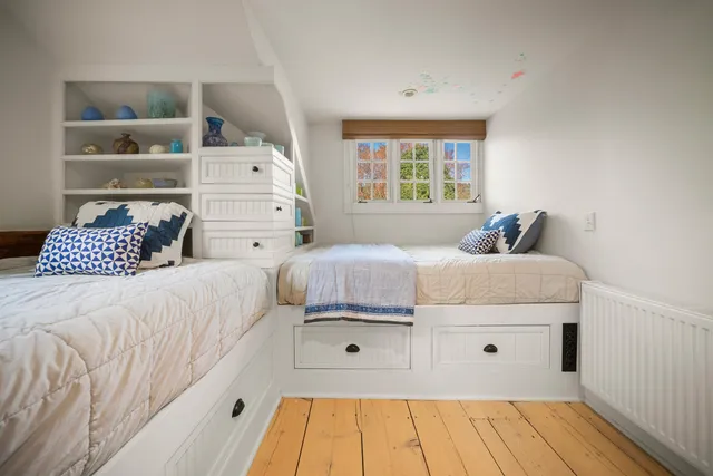 $925,000 | 3715 Highway 11, Londonderry, VT 05148