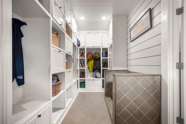 $1,075,000 | 3715 Highway 11, Londonderry, VT 05148