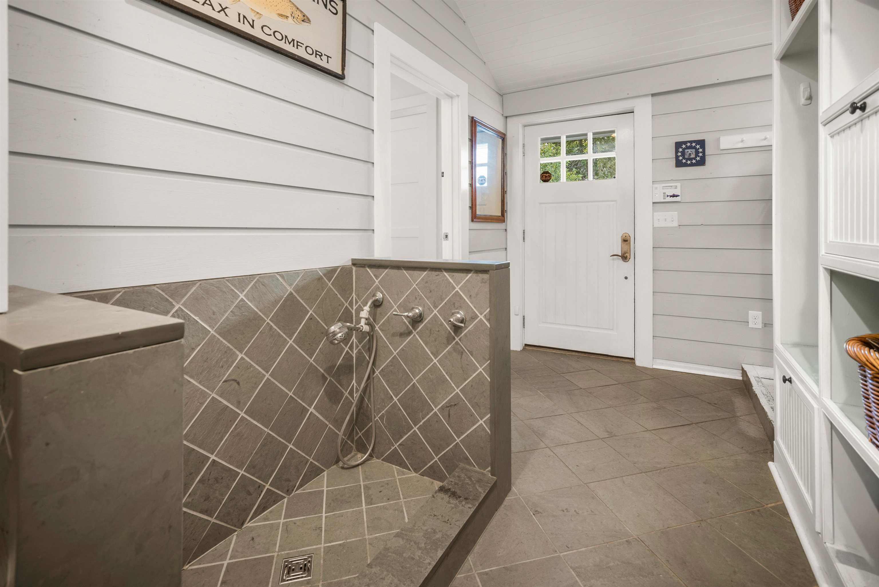 3715 Highway 11 Londonderry, VT 05148 - Photo 29 of 39