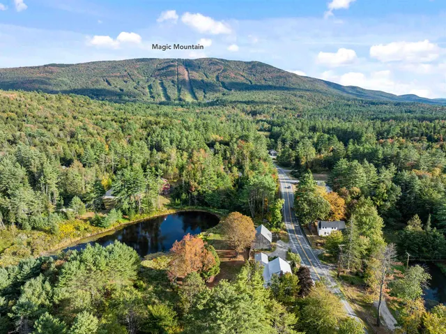 $1,075,000 | 3715 Highway 11, Londonderry, VT 05148