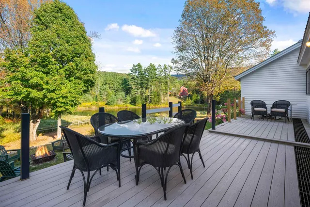 $1,075,000 | 3715 Highway 11, Londonderry, VT 05148