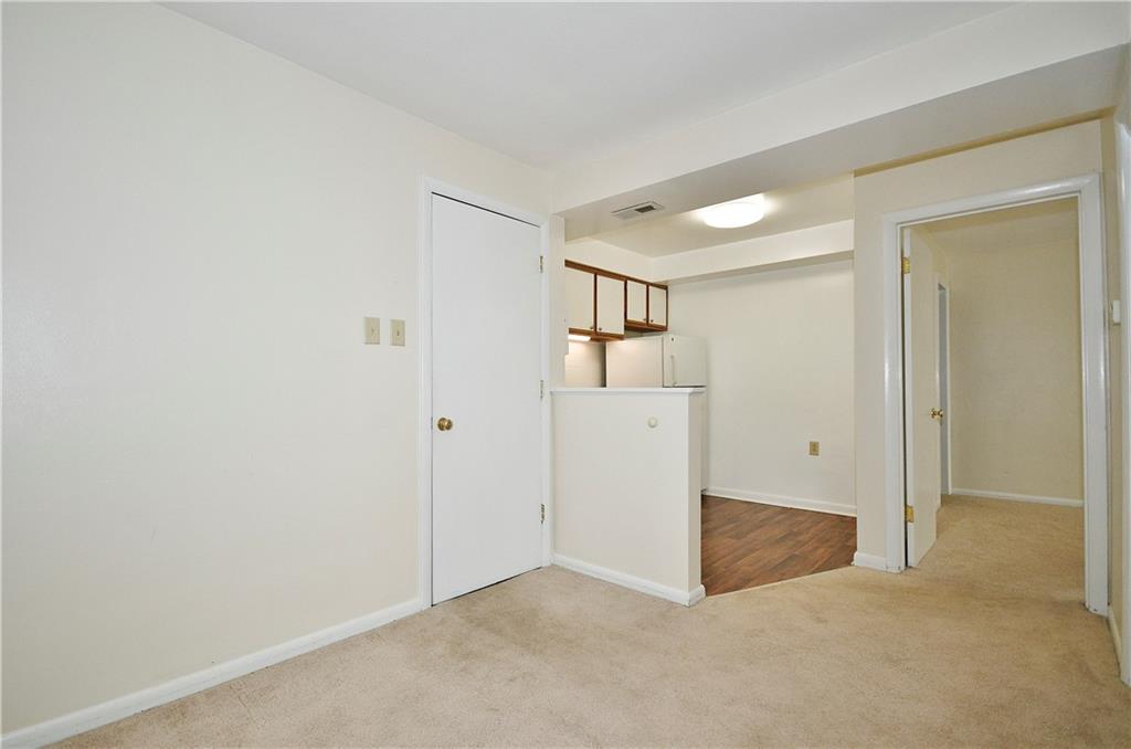 3521-3523 West Run Road Homestead, PA 15120 - Photo 10 of 46 3521 #5