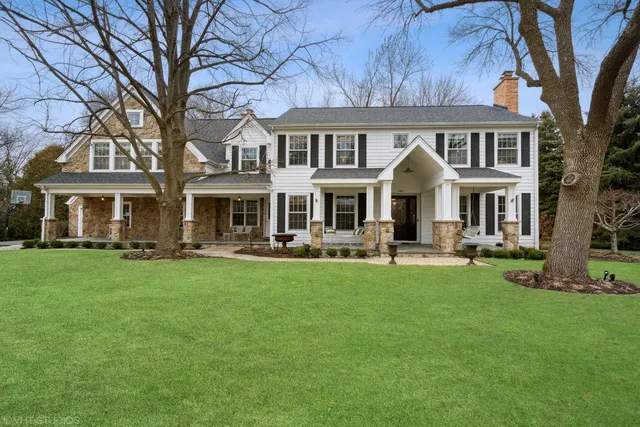 $1,275,000 | 450 West Tower Road, Barrington, IL 60010