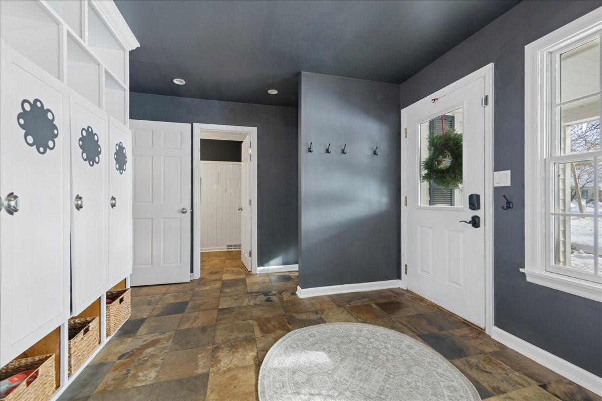 450 West Tower Road Barrington, IL 60010 - Photo 26 of 50 Gallery Image 26