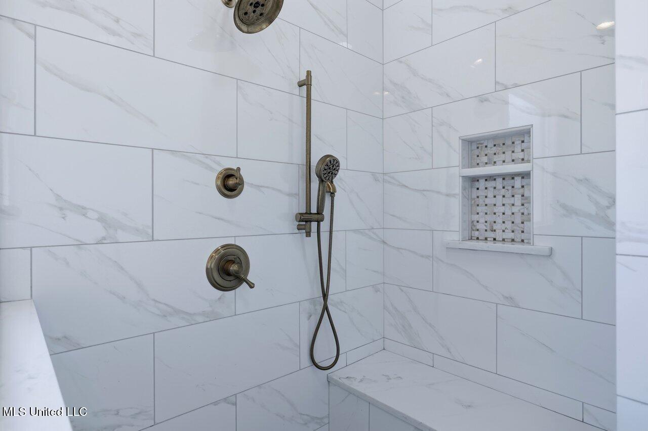 619 Big Vly Loop Flowood, MS 39232 - Photo 23 of 40 619 Big Vly Lp Home Tours MS 23