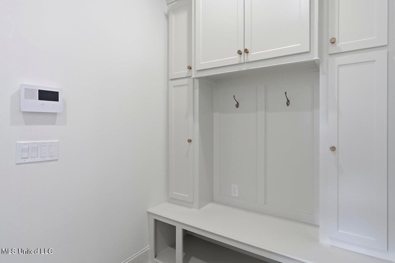 619 Big Vly Loop Flowood, MS 39232 - Photo 28 of 40 619 Big Vly Lp Home Tours MS 28