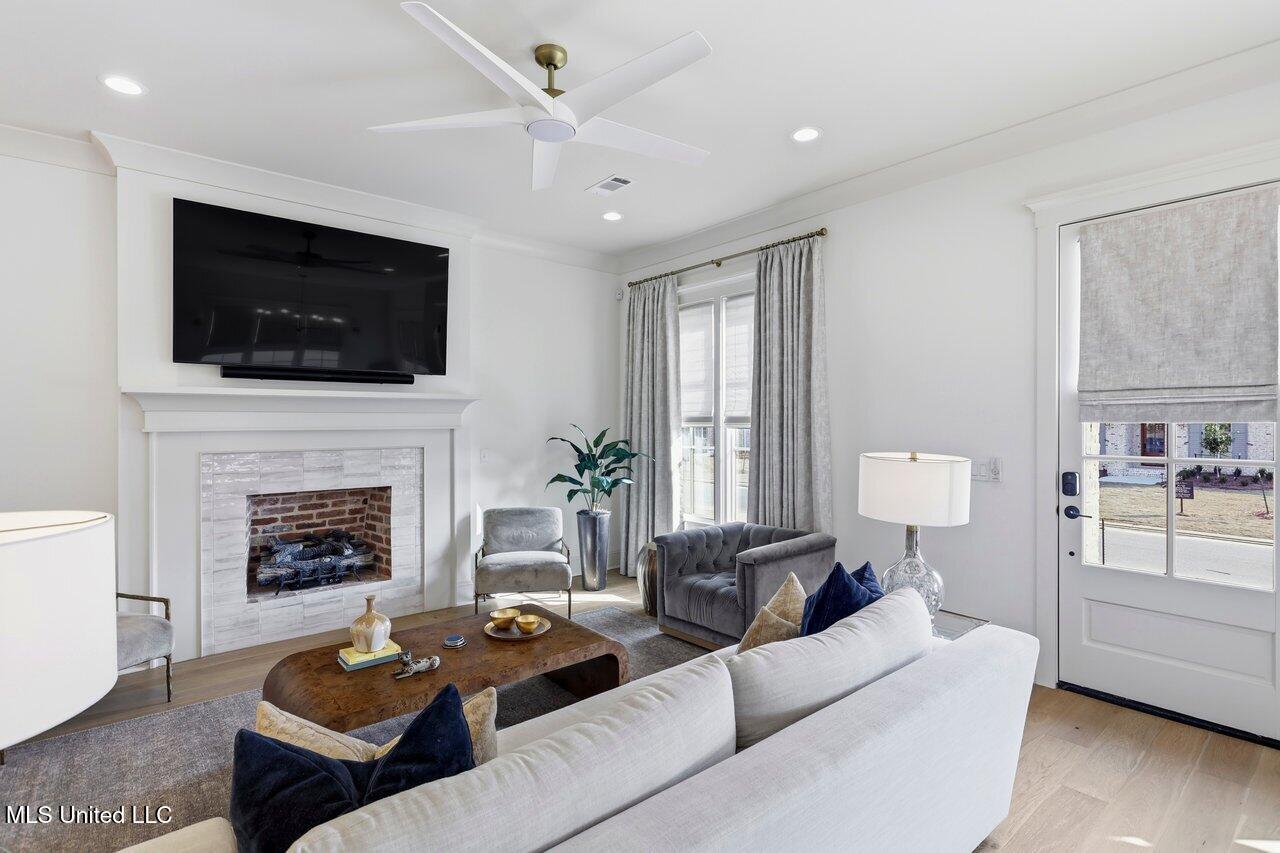 619 Big Vly Loop Flowood, MS 39232 - Photo 7 of 40 619 Big Vly Lp Home Tours MS 7