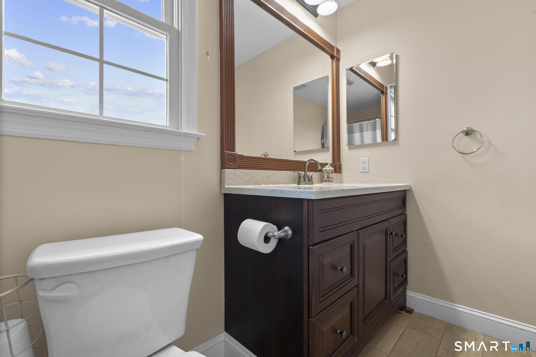 30 Reynolds Farm Road New Milford, CT 06776 - Photo 16 of 40