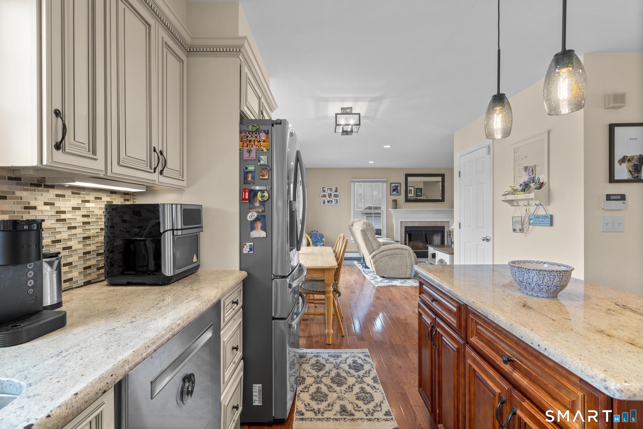 30 Reynolds Farm Road New Milford, CT 06776 - Photo 5 of 40