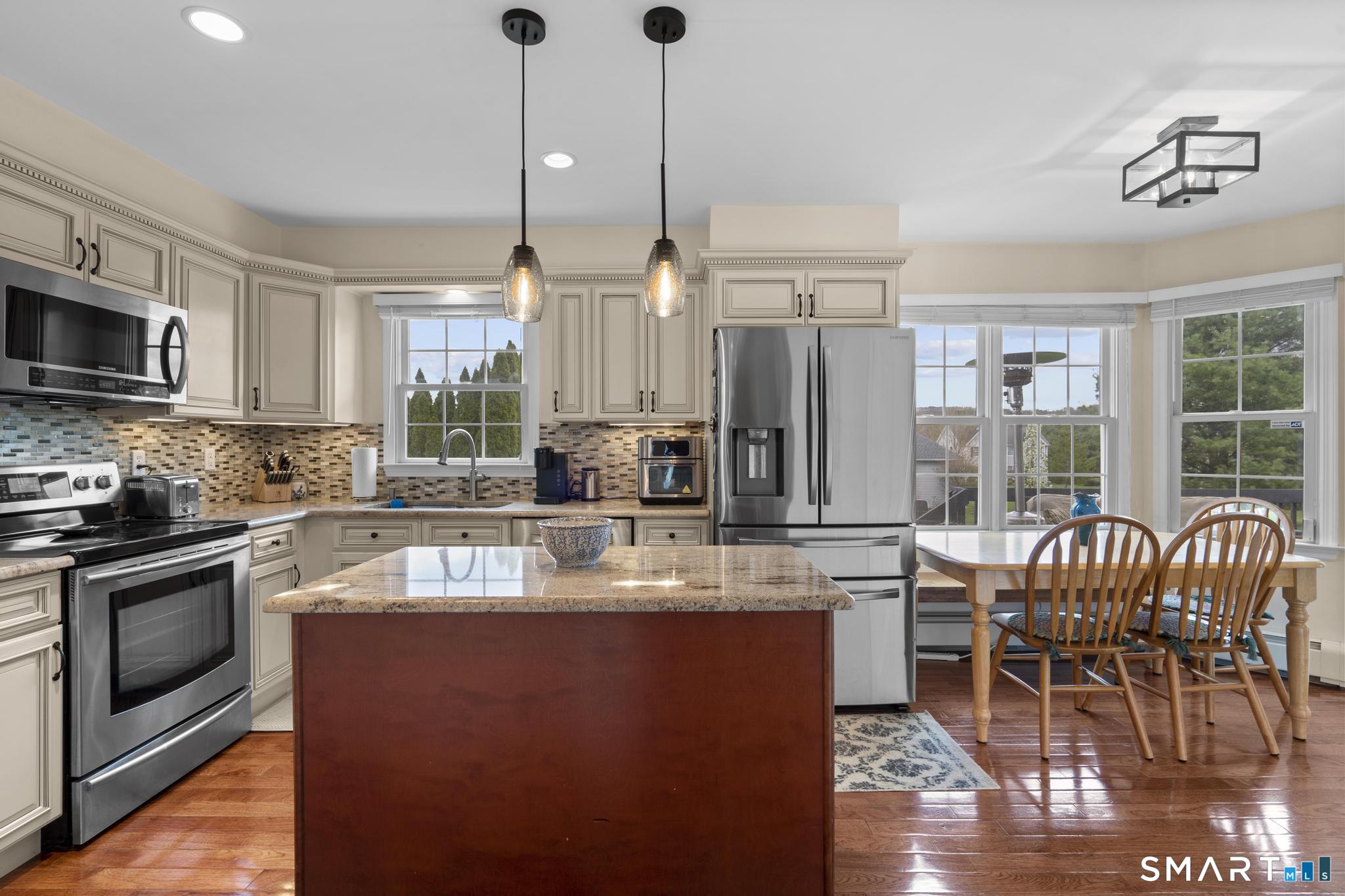 30 Reynolds Farm Road New Milford, CT 06776 - Photo 8 of 40