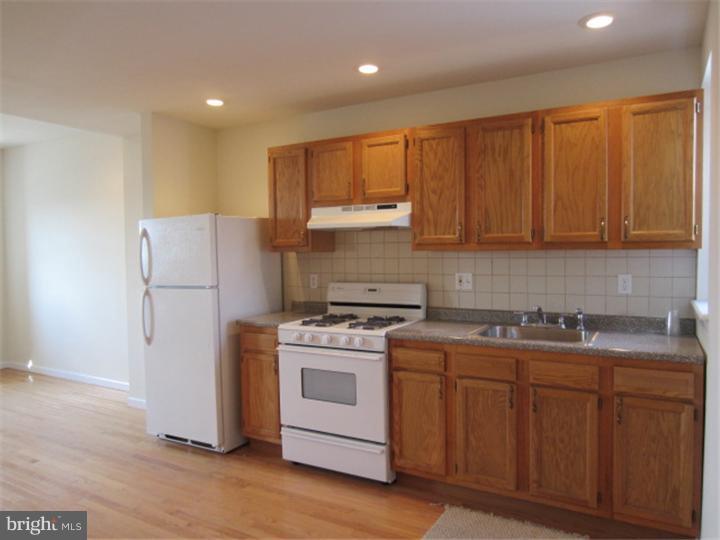 1337 Reed Street Philadelphia, PA 19147 - Photo 3 of 15 Unit #3