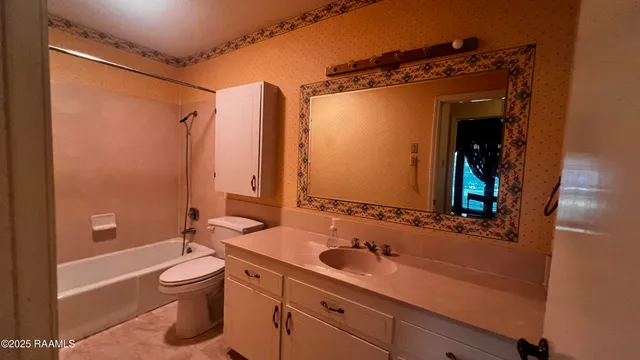 $1,450 | Undisclosed Address, Lafayette, LA 70503