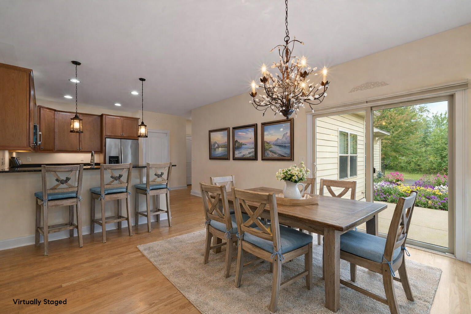 677 Cook Street Walworth, WI 53184 - Photo 10 of 37 Dining Room VE