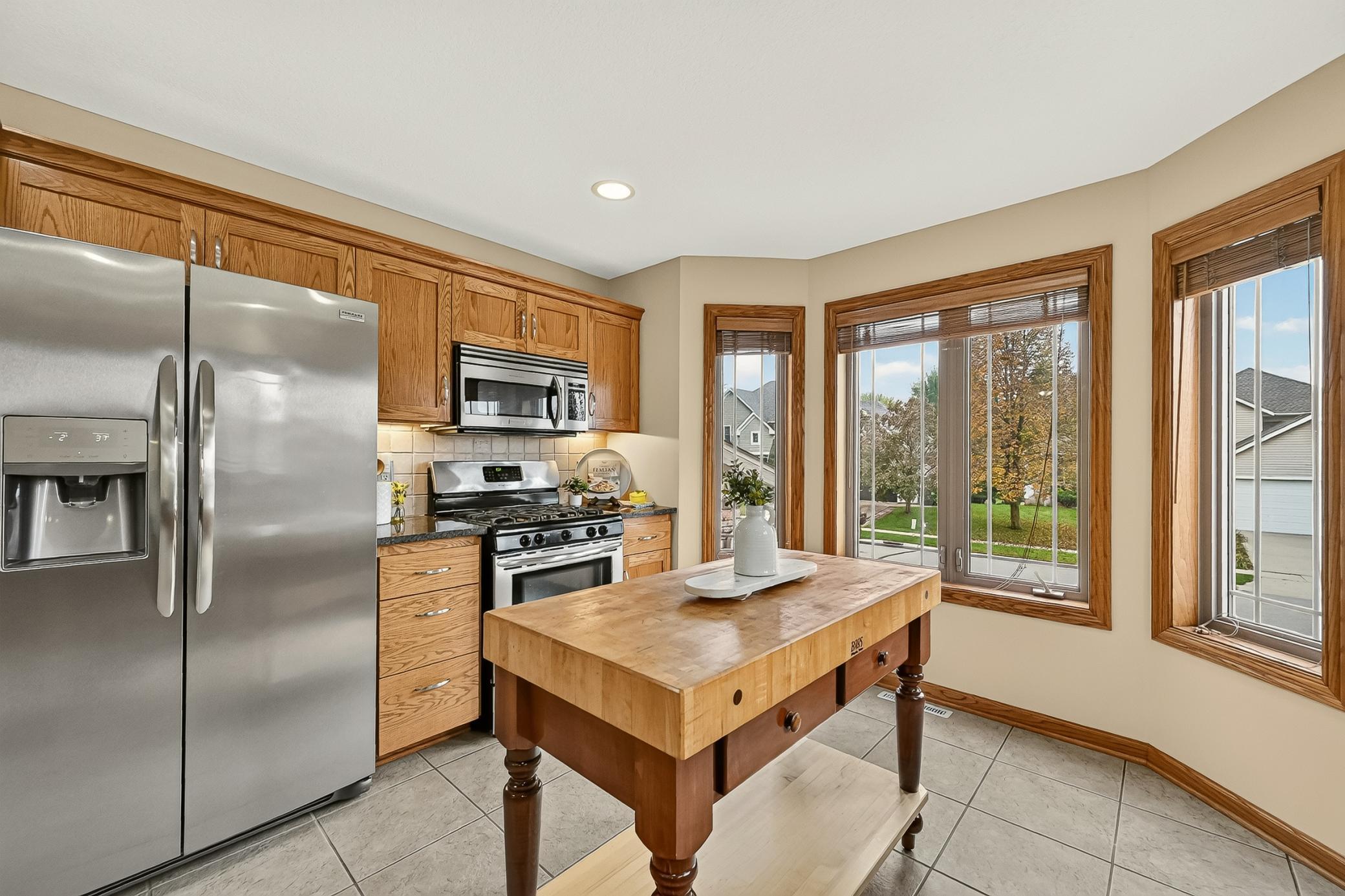 3588 Hart Lane Southwest Rochester, MN 55902 - Photo 8 of 38 Gallery Image 8