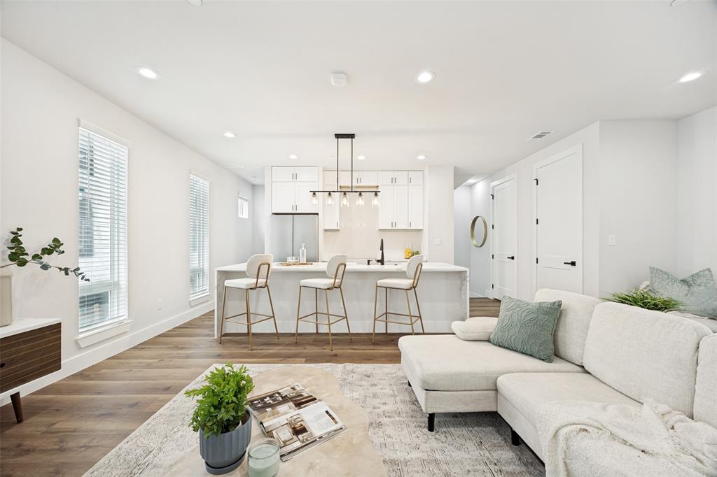 5633 Live Oak Street, Unit 103 Dallas, TX 75206 - Photo 5 of 24