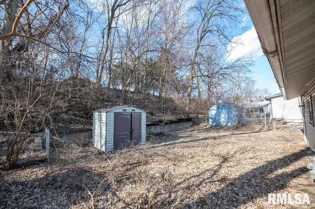 $79,000 | 1323 Fenley Avenue, Pekin, IL 61554