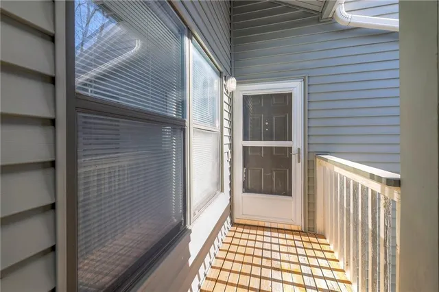 $190,000 | 8848 West 106th Street, Overland Park, KS 66212