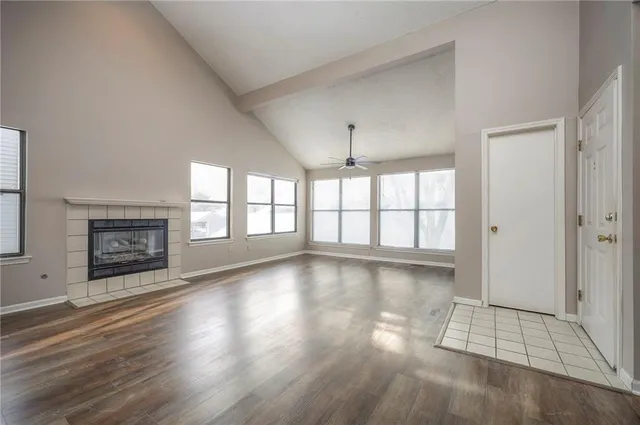 $190,000 | 8848 West 106th Street, Overland Park, KS 66212