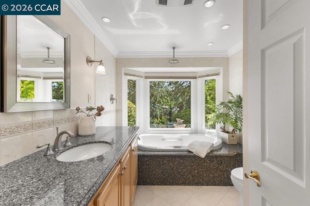 189 Oak Road Alamo, CA 94507 - Photo 41 of 86