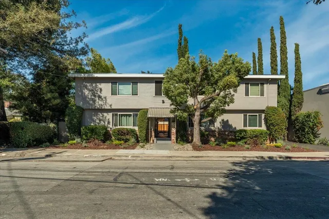 $4,788,888 | 660 Roble Avenue, Menlo Park, CA 94025