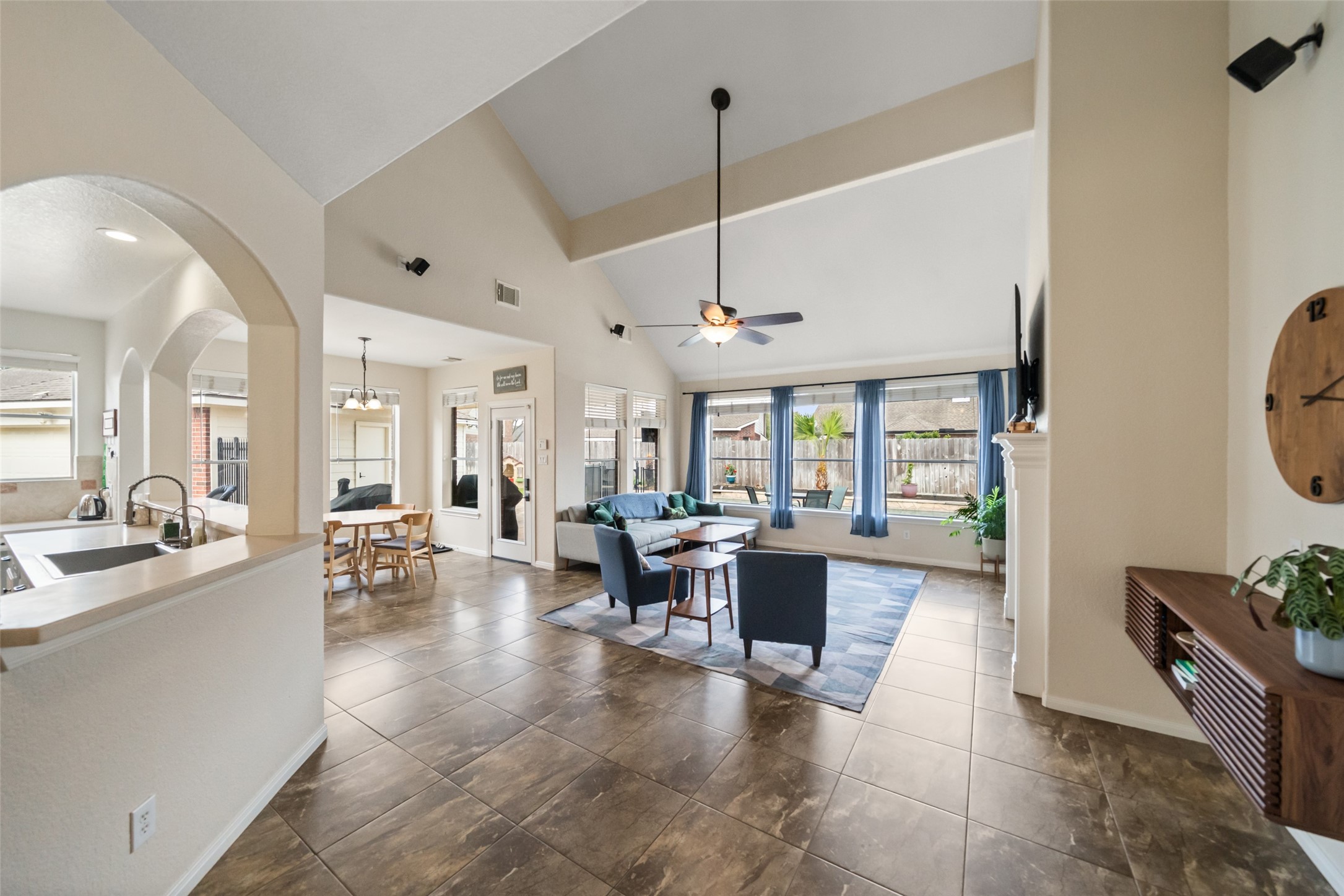 6010 Foxland Court Spring, TX 77379 - Photo 13 of 43