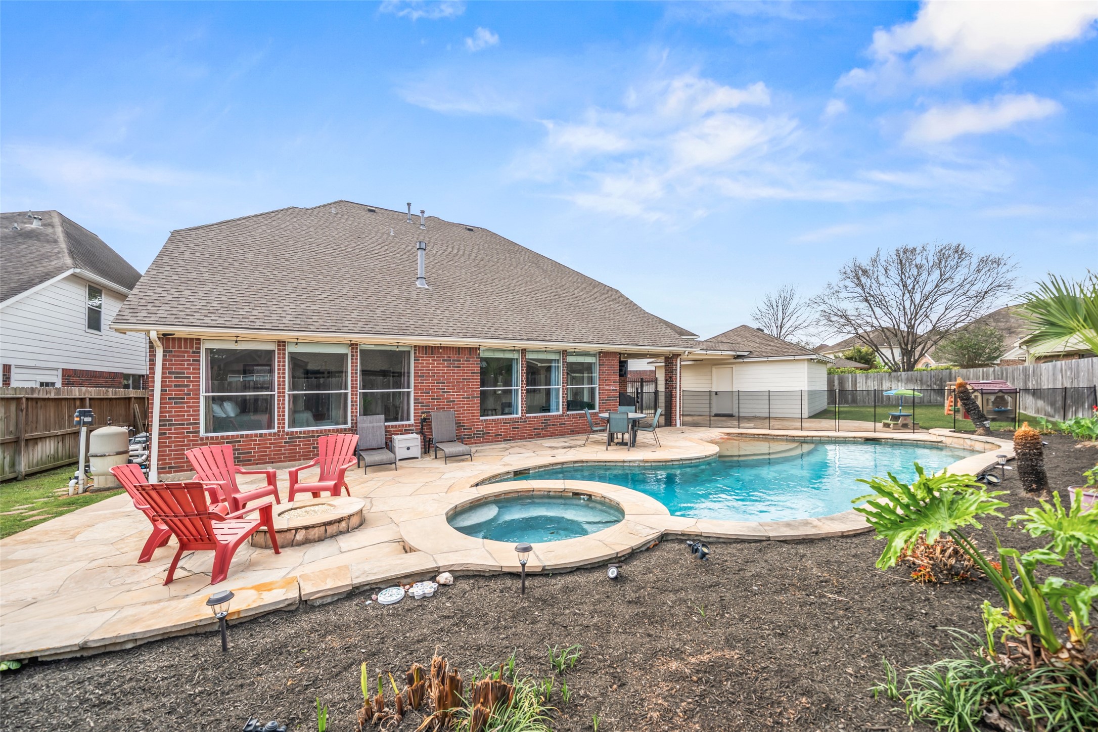 6010 Foxland Court Spring, TX 77379 - Photo 32 of 43 Another view of the spacious backyard.