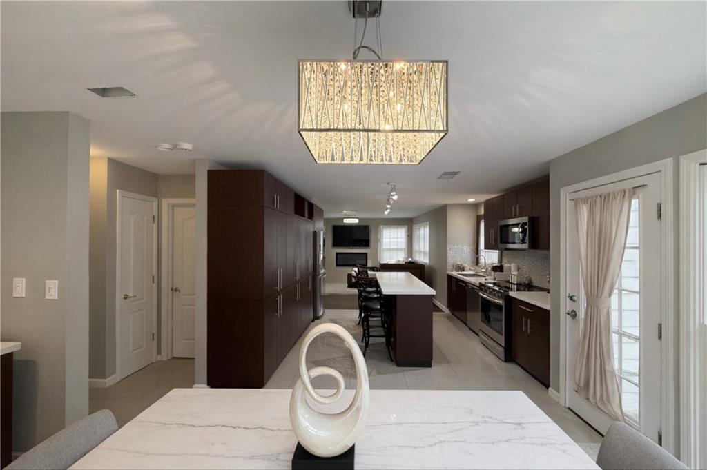 2425 Harbin Springs Cove Dacula, GA 30019 - Photo 5 of 26