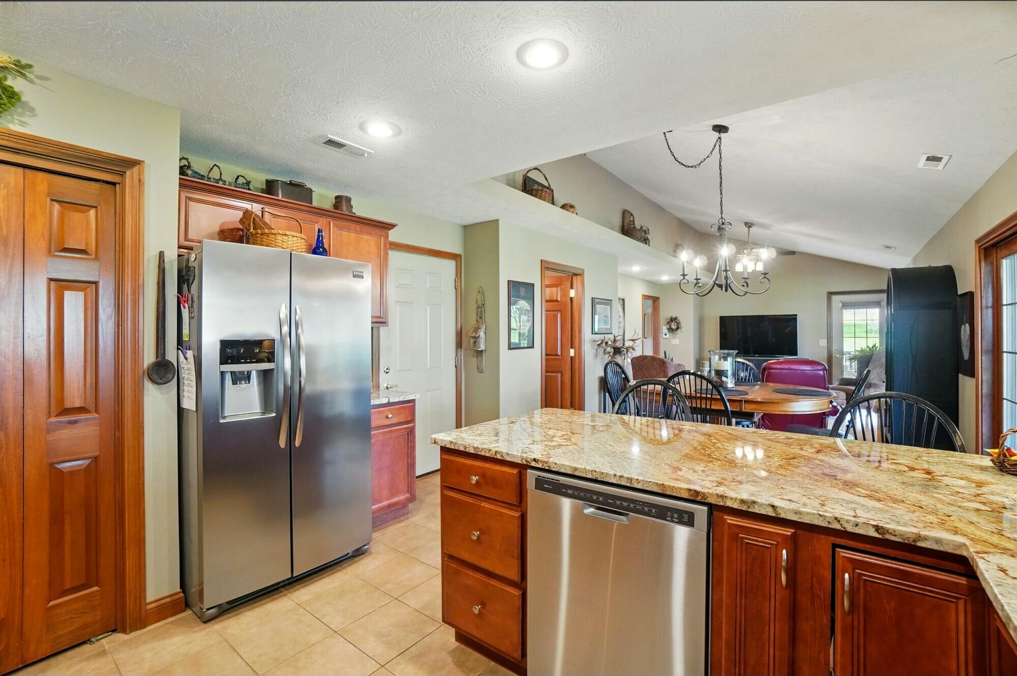 1844 Conrad Court, Unit 20 Springfield, OH 45502 - Photo 13 of 46
