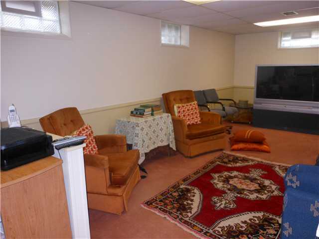 2697 Shrewsbury Road Columbus, OH 43221 - Photo 13 of 14 Gallery Image 13