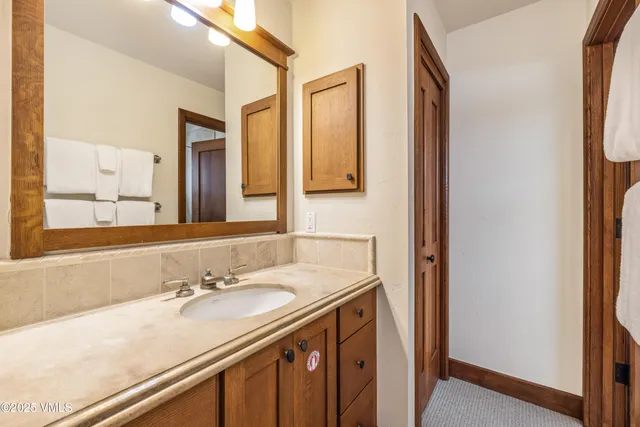 $3,050,000 | 1476 Westhaven Drive, Unit 20, Vail, CO 81657