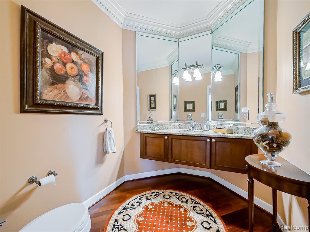 37159 Howard Road Farmington Hills, MI 48331 - Photo 13 of 31