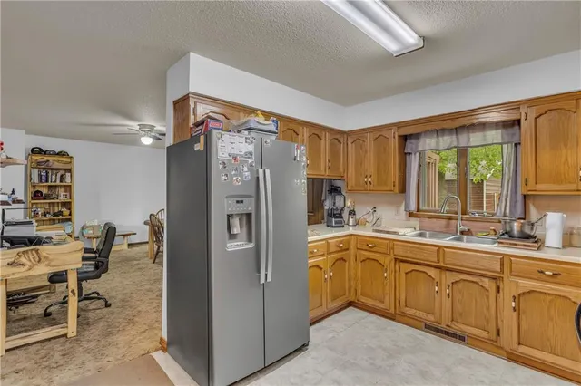 $269,000 | 1404 South Grand Avenue, El Dorado Springs, MO 64744