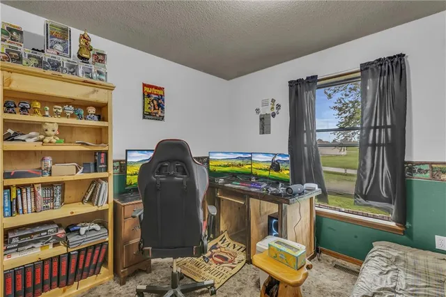 $269,000 | 1404 South Grand Avenue, El Dorado Springs, MO 64744