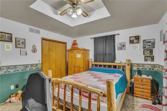 $269,000 | 1404 South Grand Avenue, El Dorado Springs, MO 64744