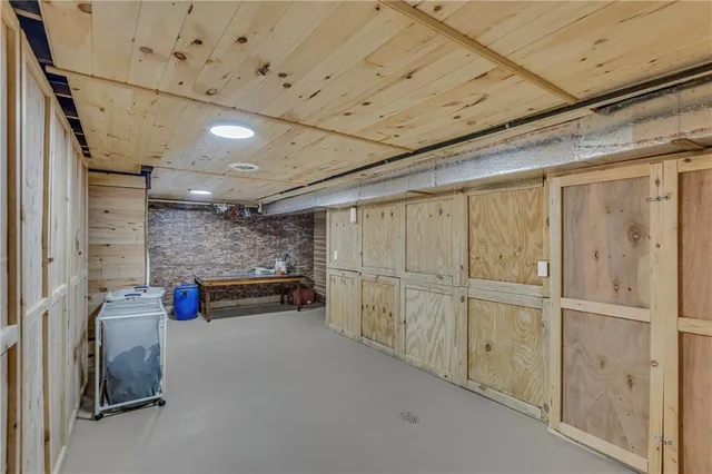 $269,000 | 1404 South Grand Avenue, El Dorado Springs, MO 64744