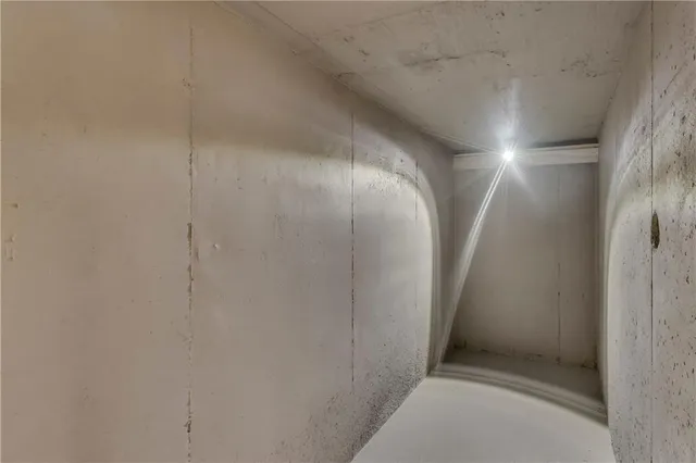 $269,000 | 1404 South Grand Avenue, El Dorado Springs, MO 64744