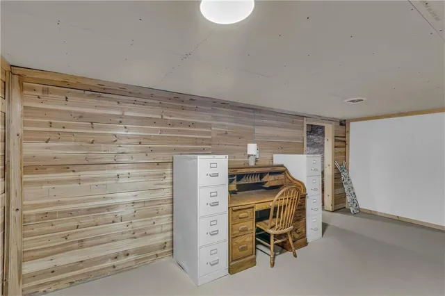 $269,000 | 1404 South Grand Avenue, El Dorado Springs, MO 64744