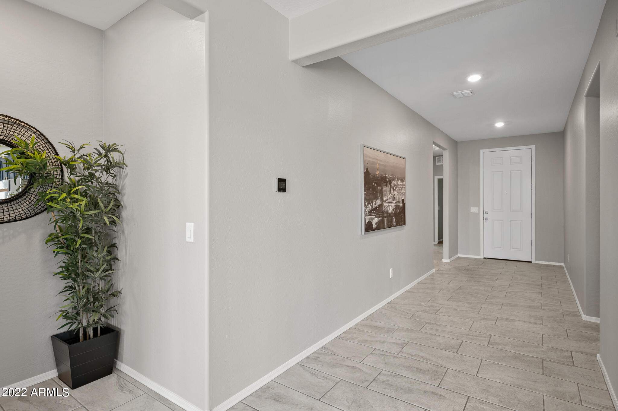 1757 Grenadine Road Phoenix, AZ 85040 - Photo 14 of 29 GRAND ENTRANCE