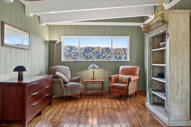 $1,645,000 | 165 Feliz Drive, Oak View, CA 93022