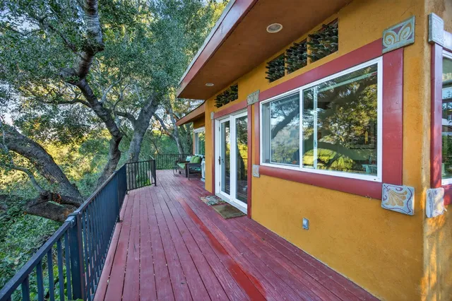 $1,645,000 | 165 Feliz Drive, Oak View, CA 93022