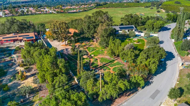 $1,645,000 | 165 Feliz Drive, Oak View, CA 93022